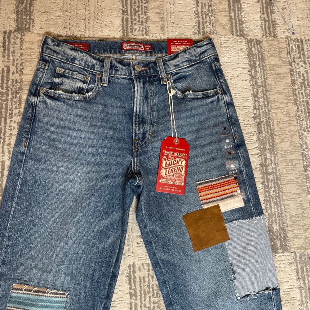 NEW Lucky Brand Legend Boy Mid Rise Relaxed Straight Patchwork Jeans Womens 0/25 - Picture 4 of 13